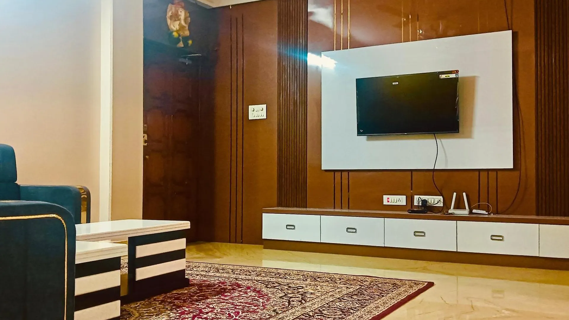 Luxury 3 Bhk Apartment 15 Mins From Kashi Vishwanath Temple Varanasi